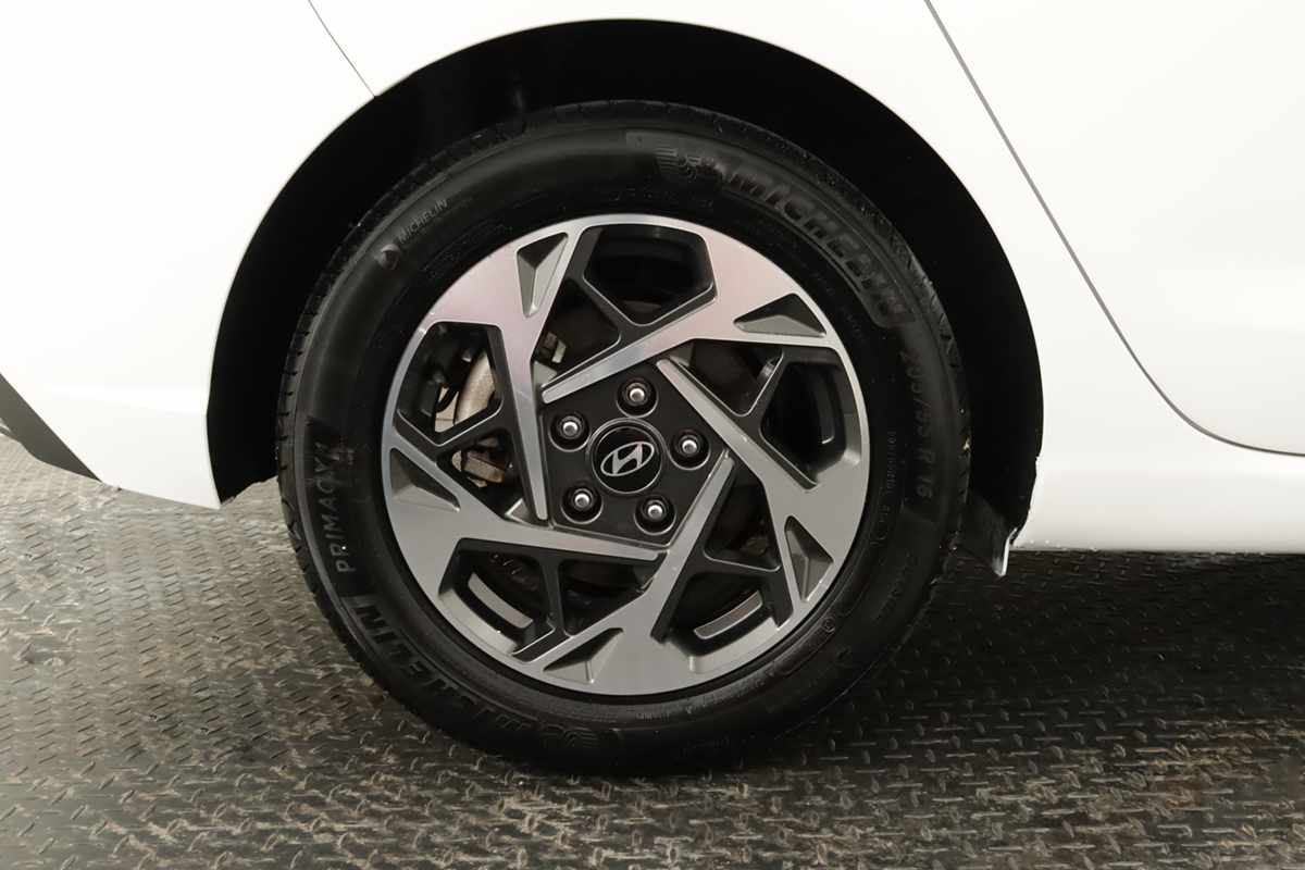hyundai-i30-2025-gasolina-998cc
