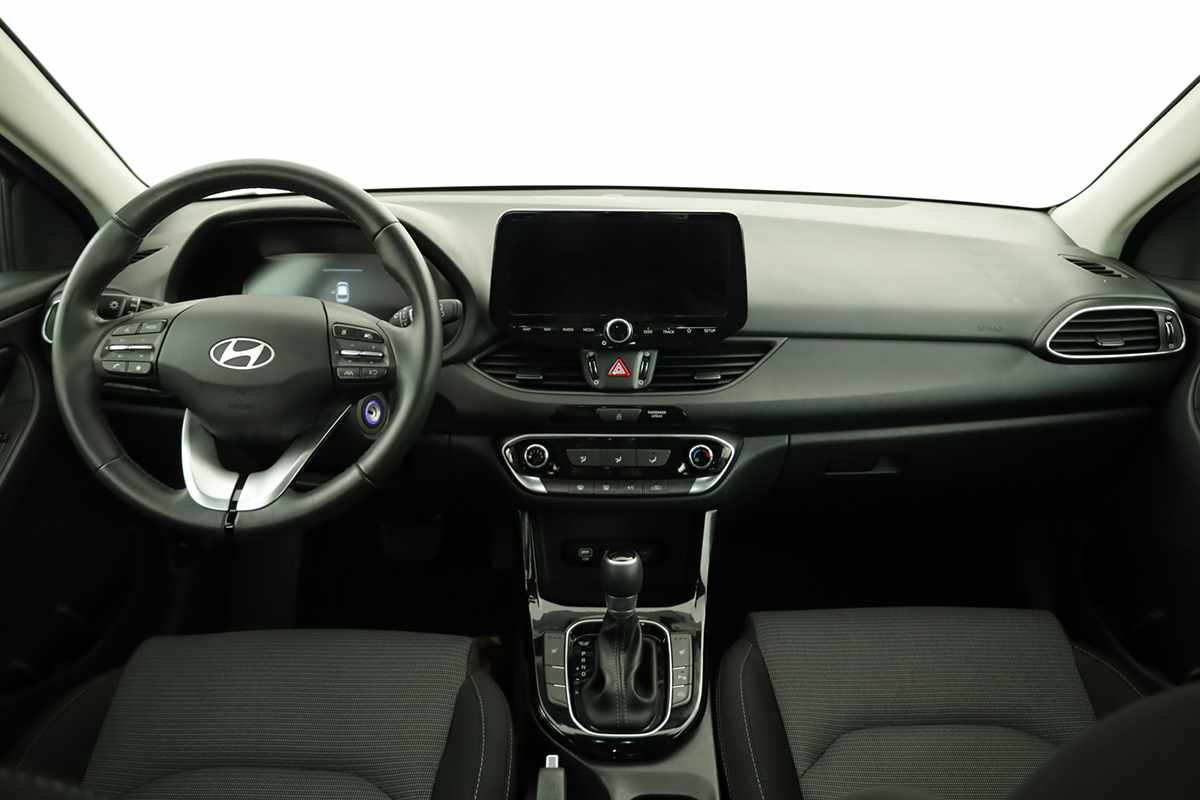 hyundai-i30-2025-gasolina-998cc