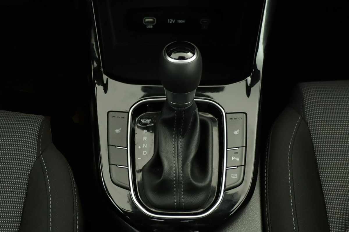 hyundai-i30-2025-gasolina-998cc