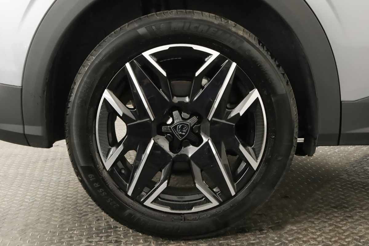 peugeot-3008-2025-gasolina-1199cc