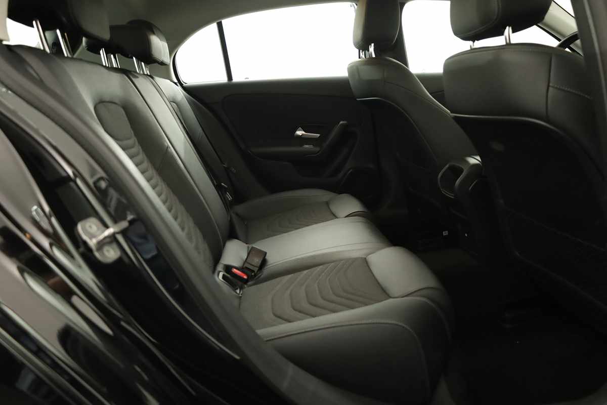 mercedes-benz-classe-a-2024-gasolina-1332cc