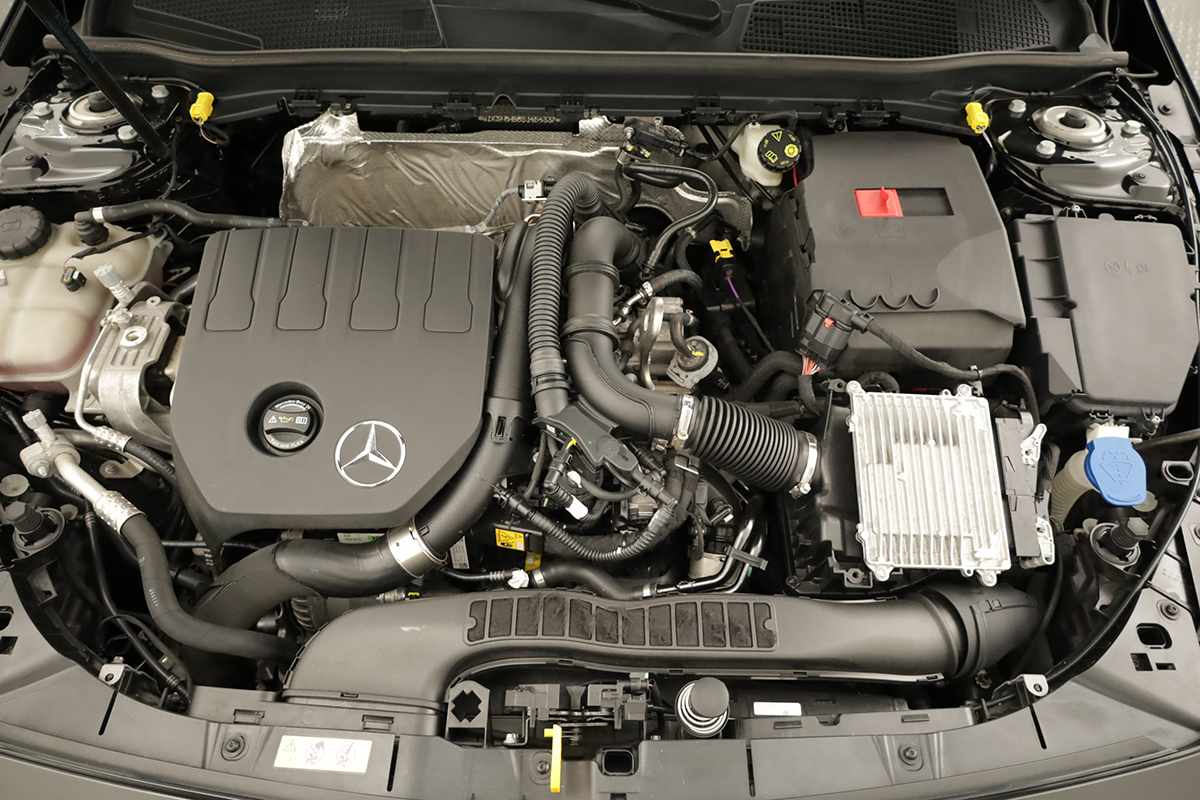 mercedes-benz-classe-a-2024-gasolina-1332cc
