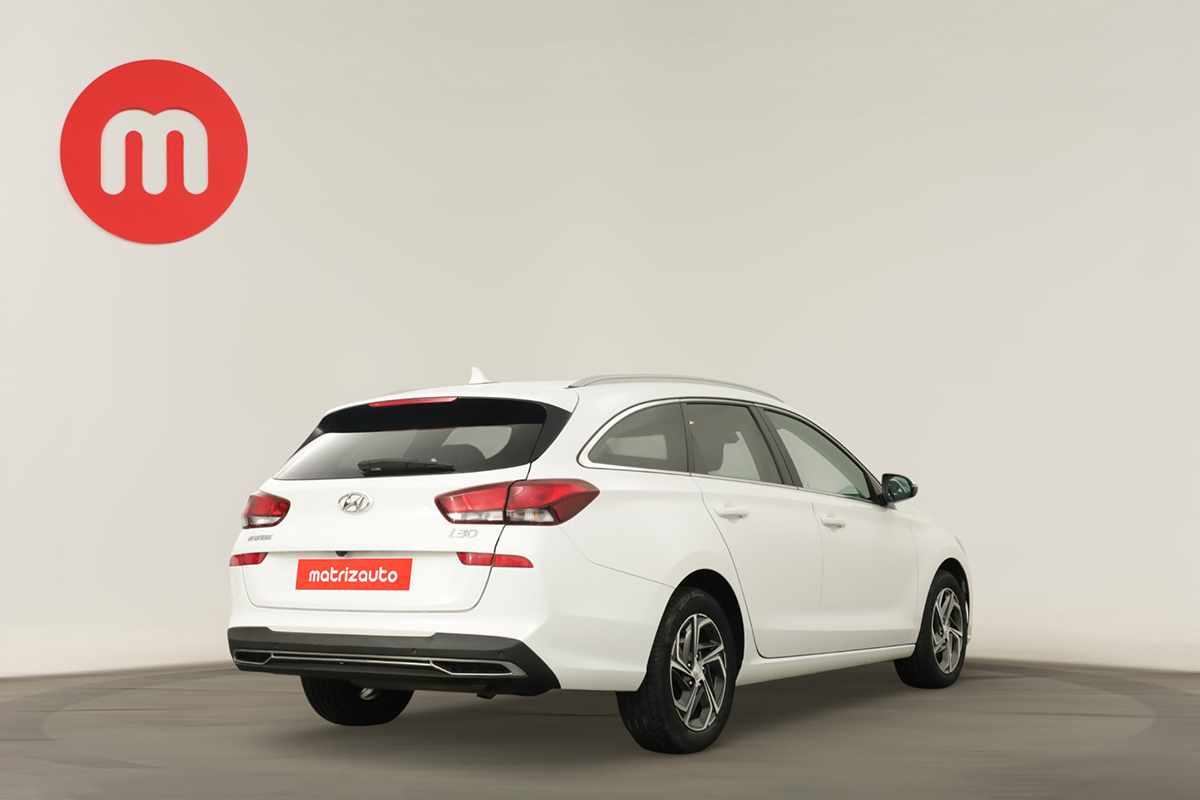 hyundai-i30-sw-2024-gasolina-998cc