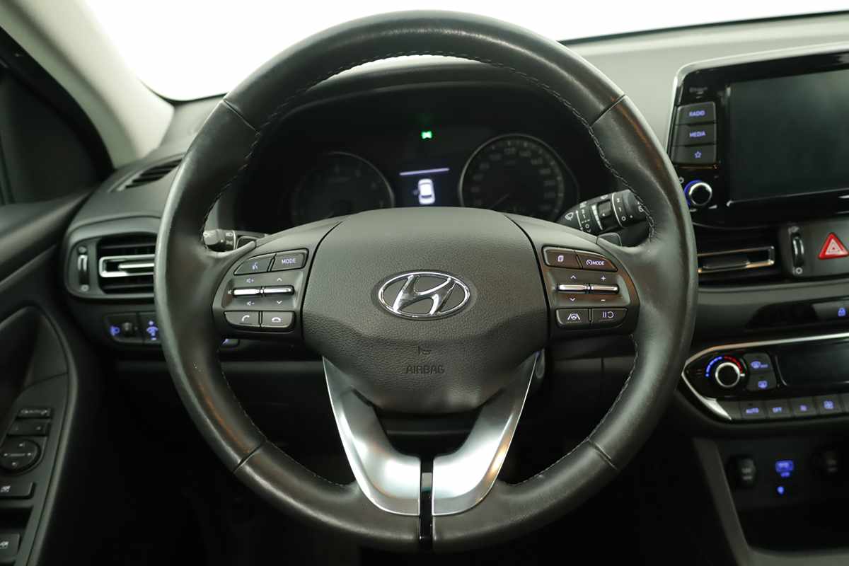 hyundai-i30-sw-2024-gasolina-998cc