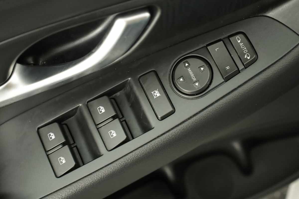 hyundai-i30-sw-2024-gasolina-998cc