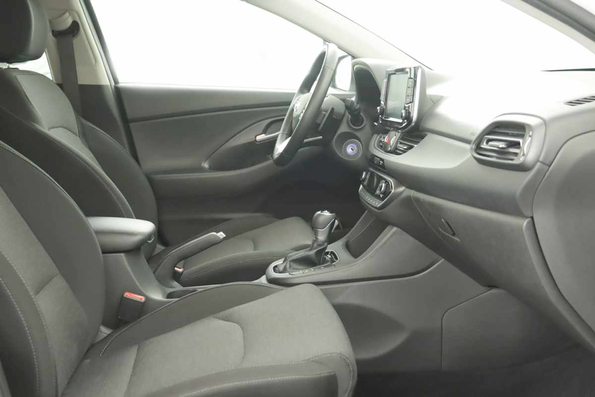 hyundai-i30-sw-2024-gasolina-998cc