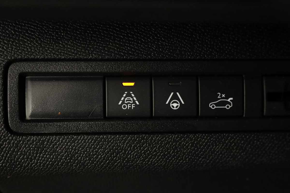 peugeot-3008-2024-gasolina-1199cc