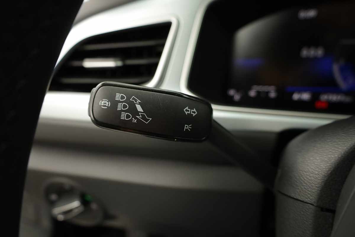volkswagen-t-roc-2025-gasolina-999cc