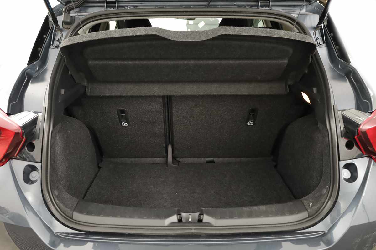nissan-micra-2023-gasolina-999cc