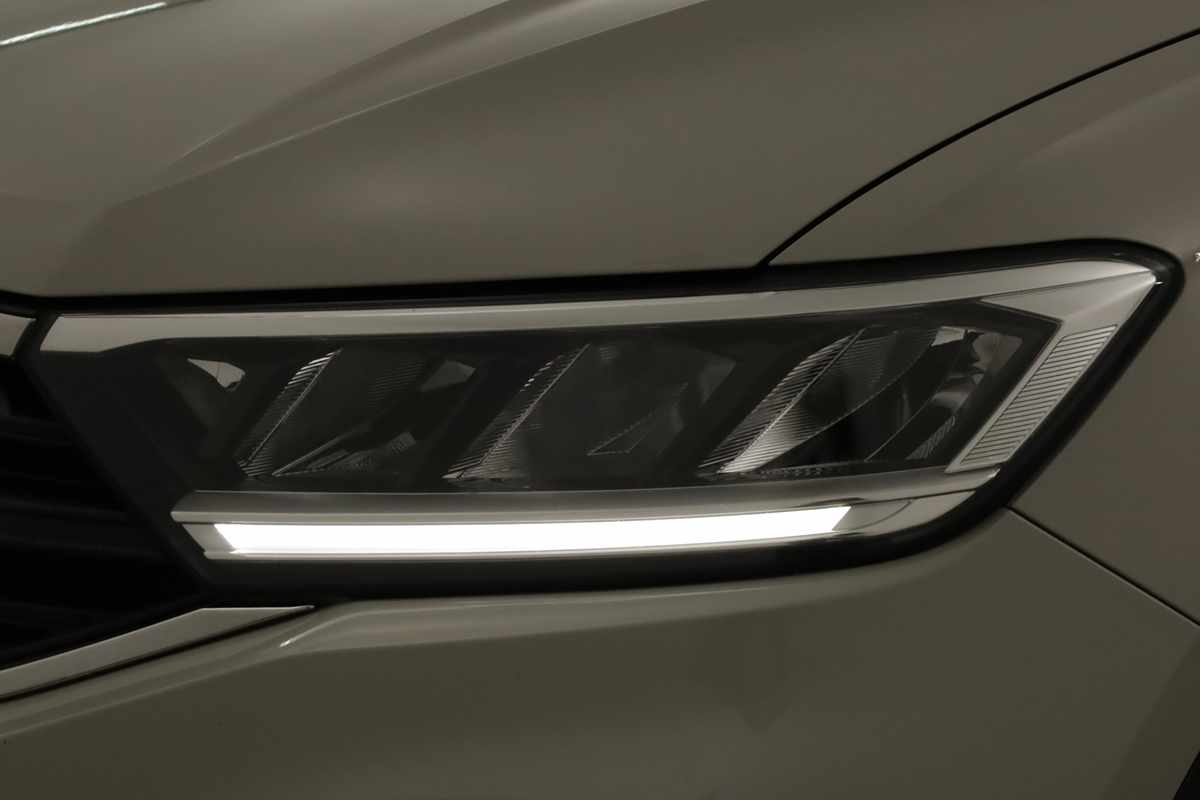 volkswagen-t-roc-2025-gasolina-999cc