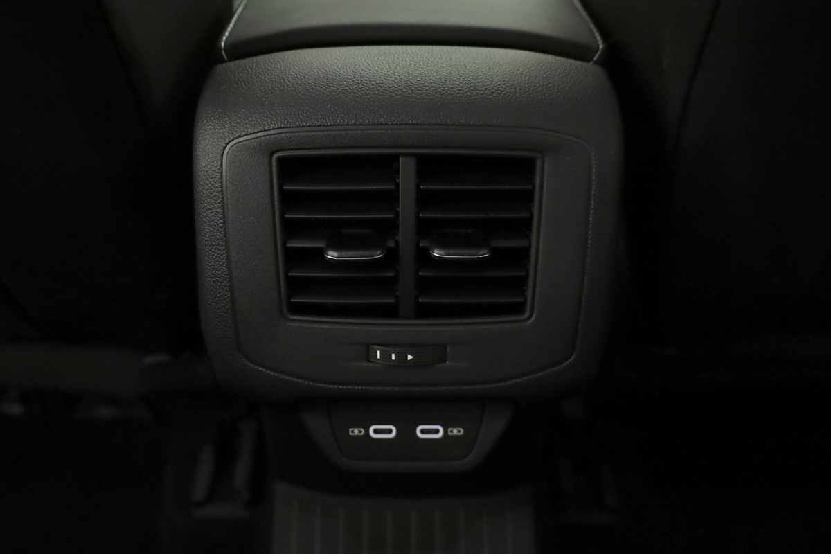 volkswagen-t-roc-2025-gasolina-999cc