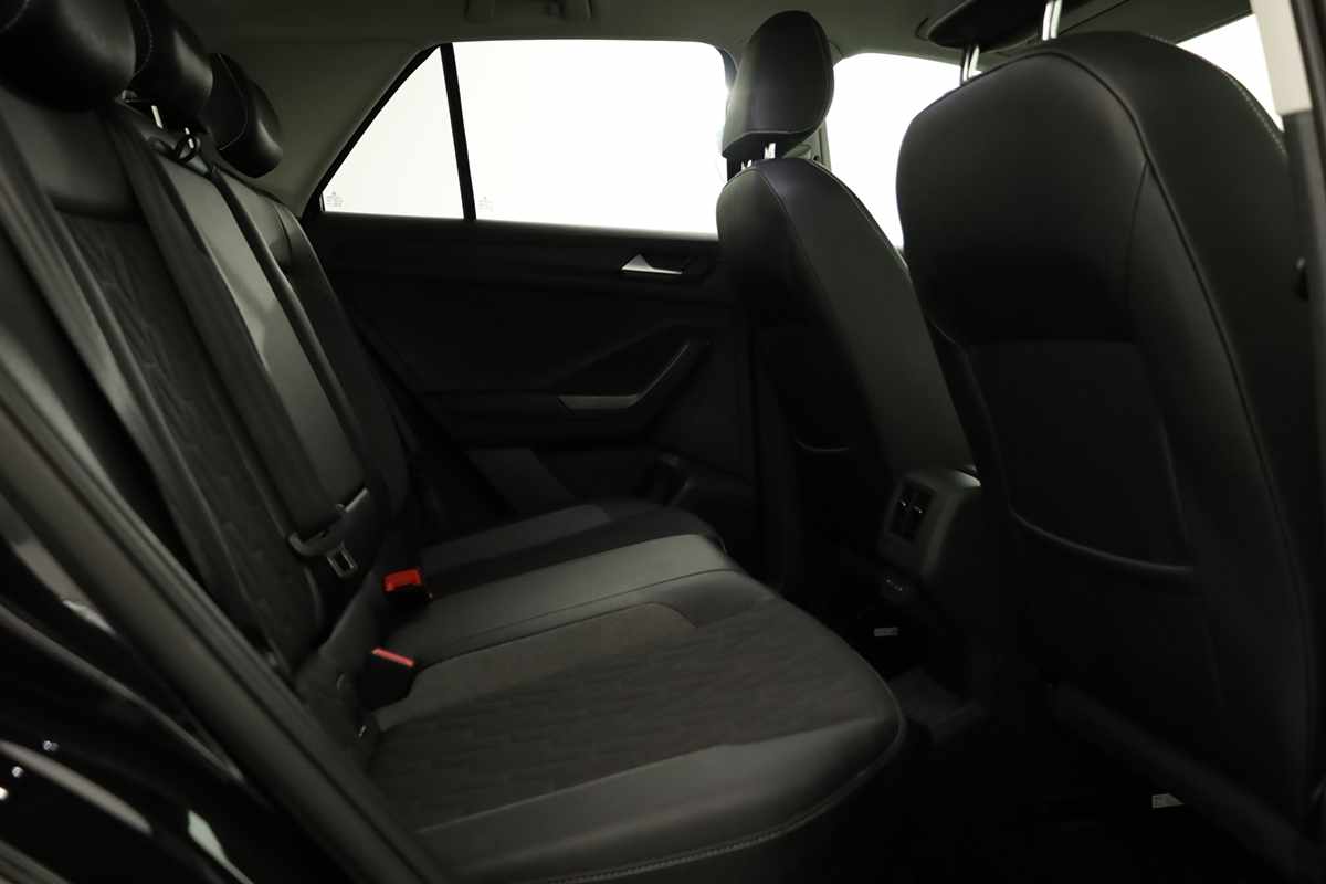 volkswagen-t-roc-2025-gasolina-999cc