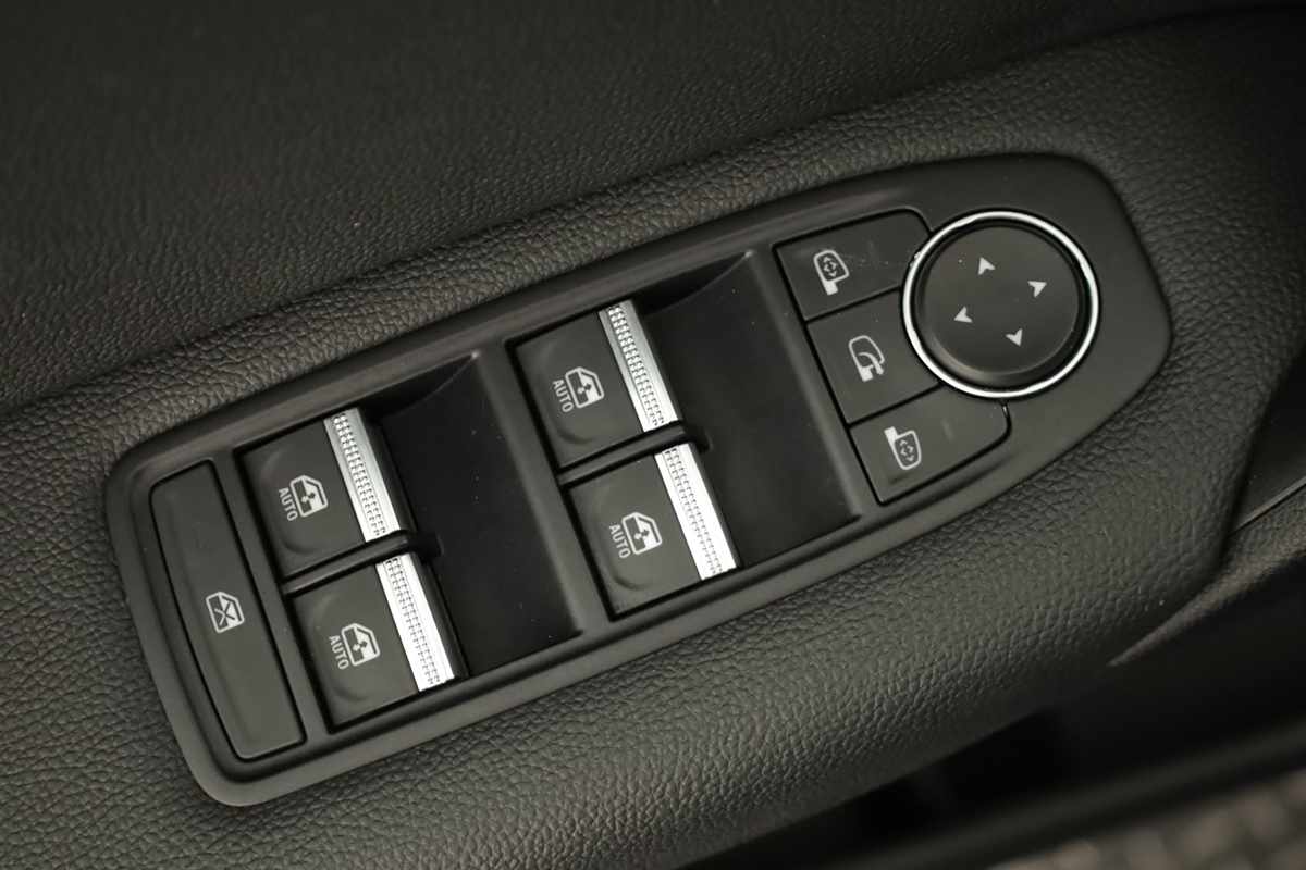 renault-captur-2023-gpl-999cc
