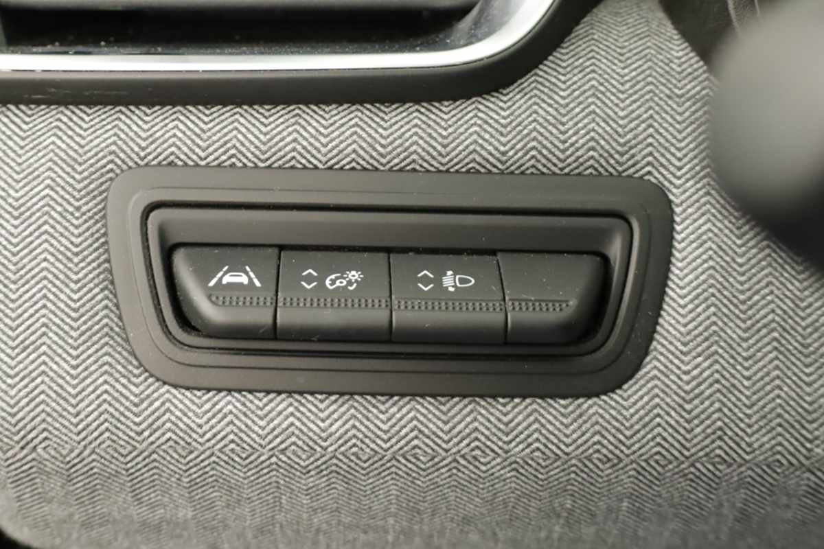 renault-clio-2024-gasolina-999cc