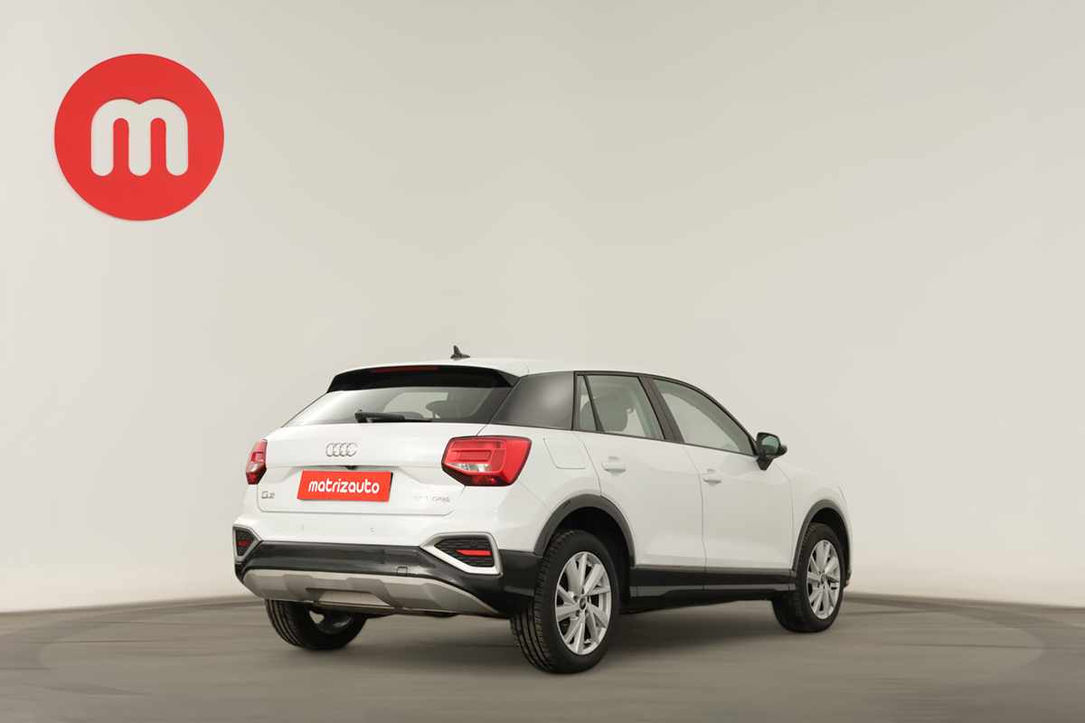 audi-q2-2023-gasolina-1498cc