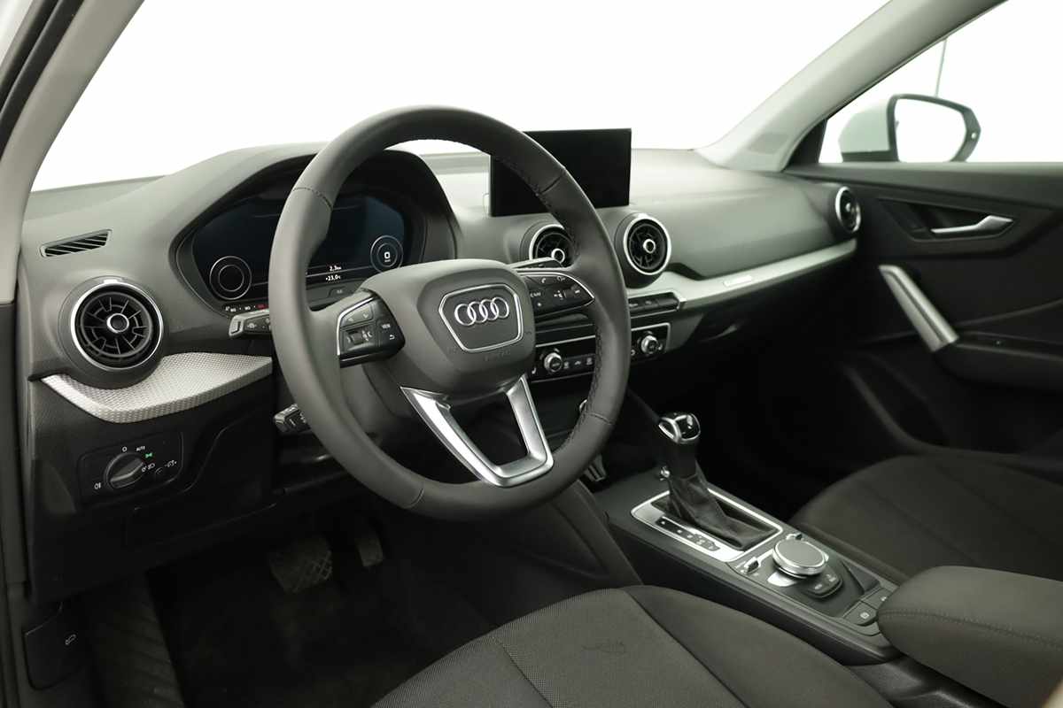 audi-q2-2023-gasolina-1498cc