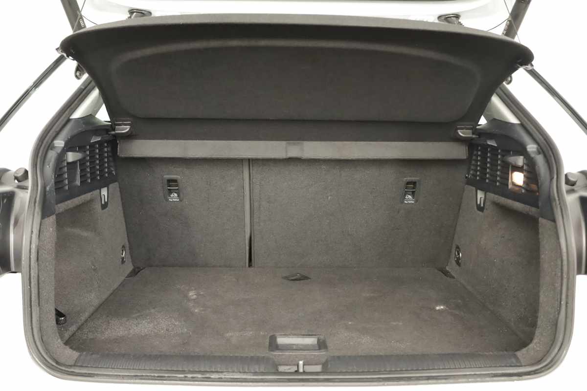 audi-q2-2023-gasolina-1498cc