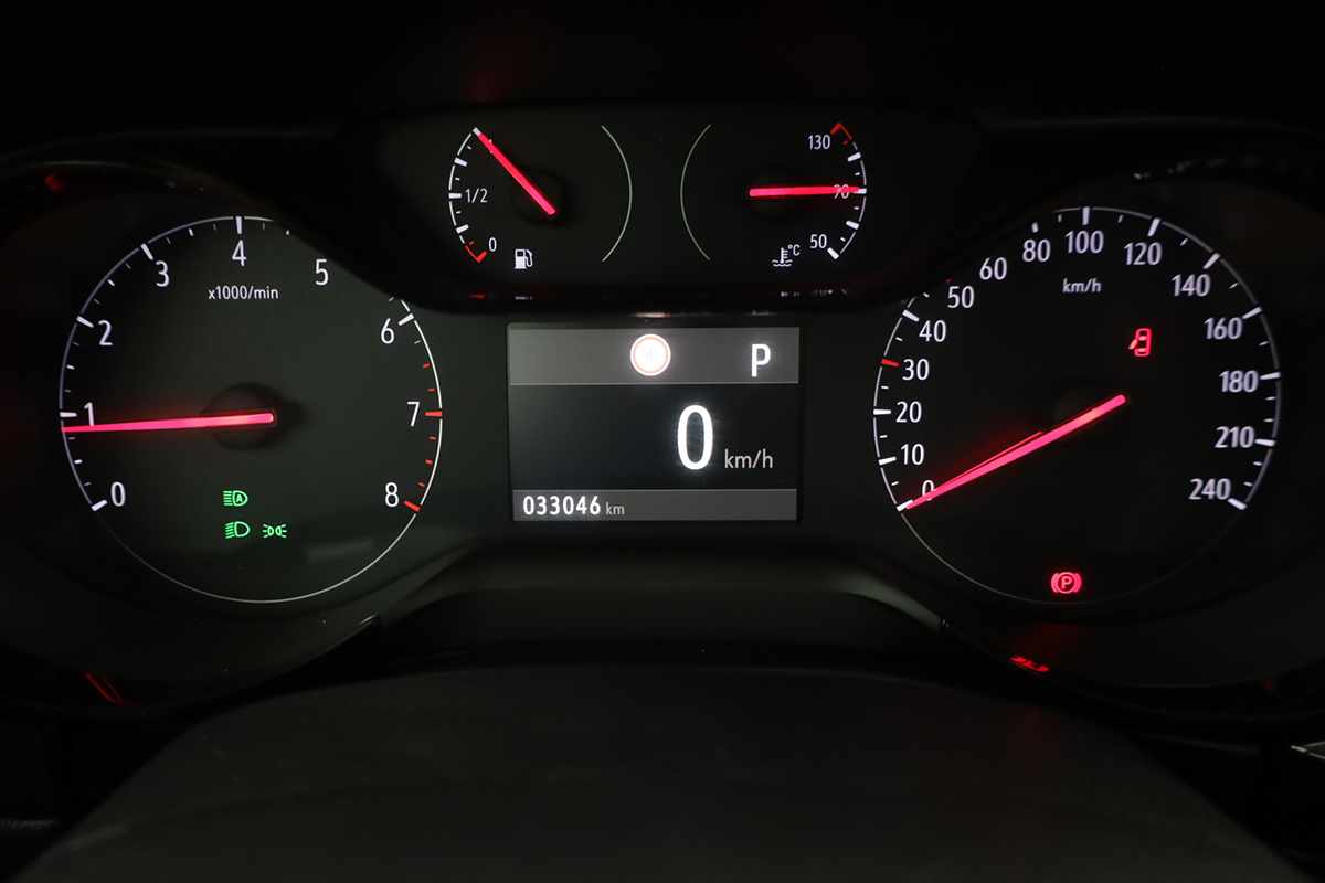 opel-corsa-2025-gasolina-1199cc