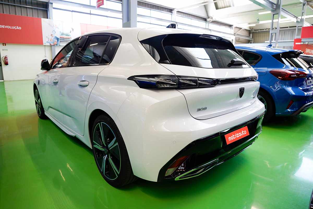 peugeot-308-2024-gasolina-1199cc