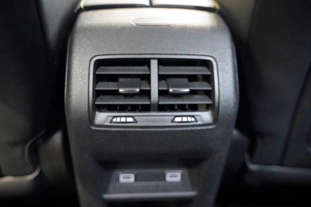 peugeot-308-2024-gasolina-1199cc