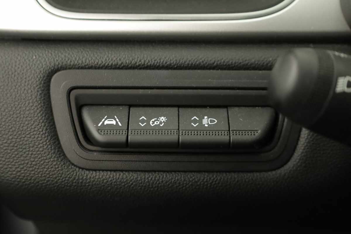 renault-captur-2024-gpl-999cc