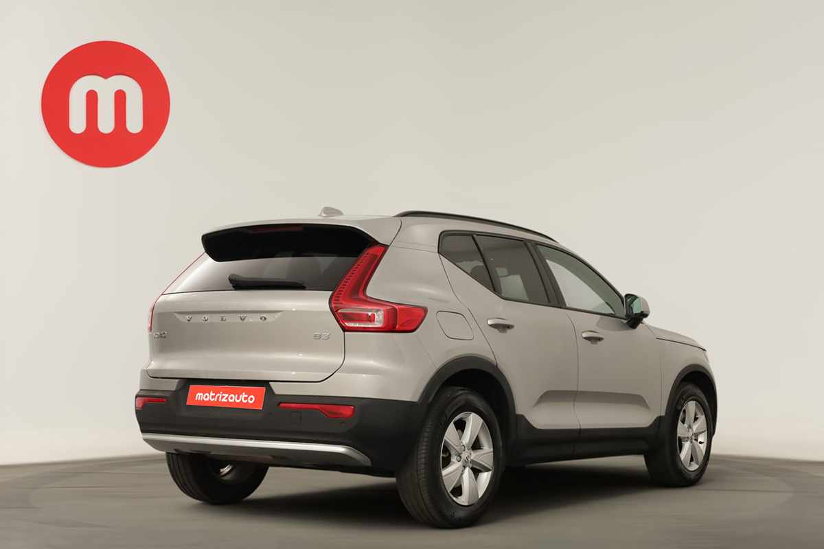 volvo-xc40-2025-gasolina-1969cc