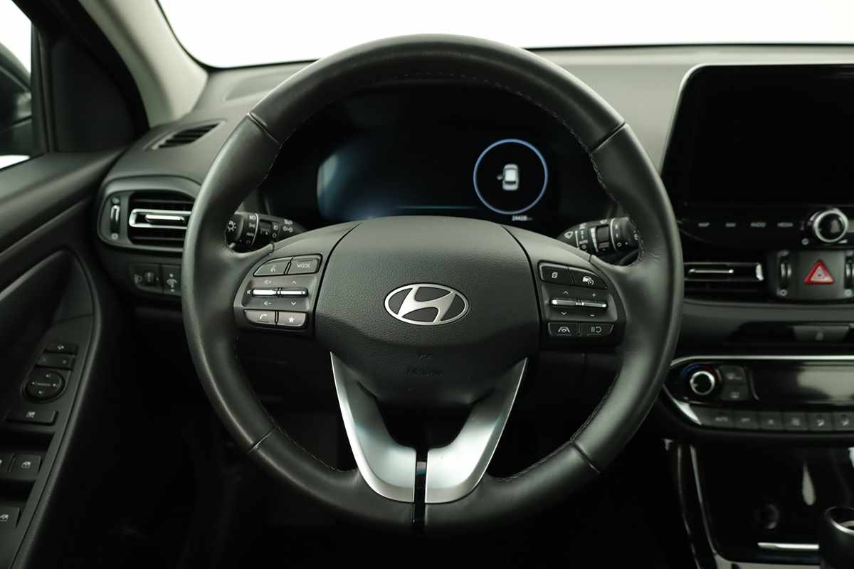 hyundai-i30-2025-gasolina-998cc