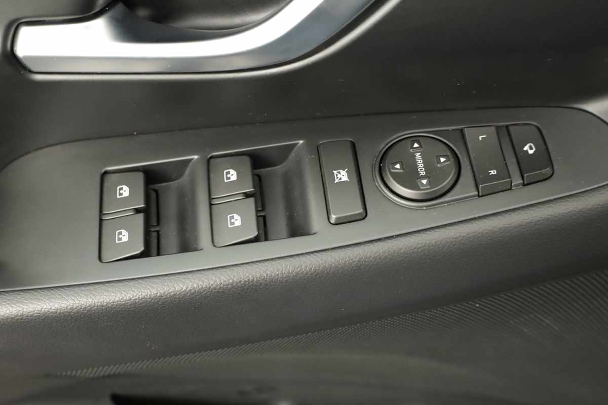 hyundai-i30-2025-gasolina-998cc