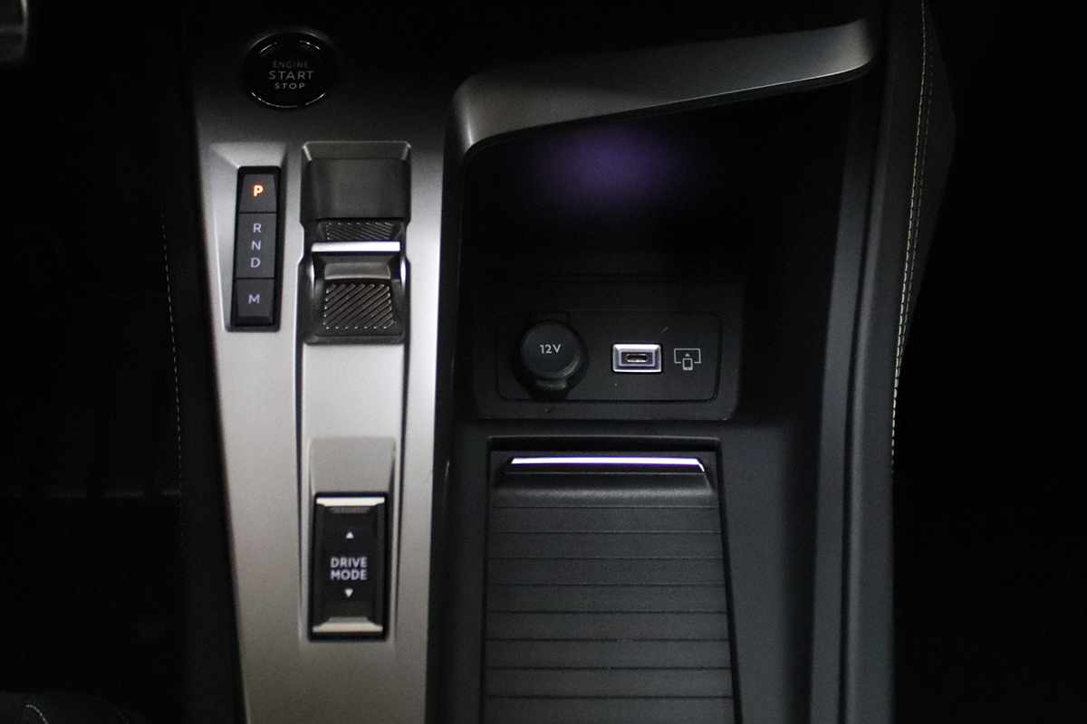 peugeot-308-2024-gasolina-1199cc