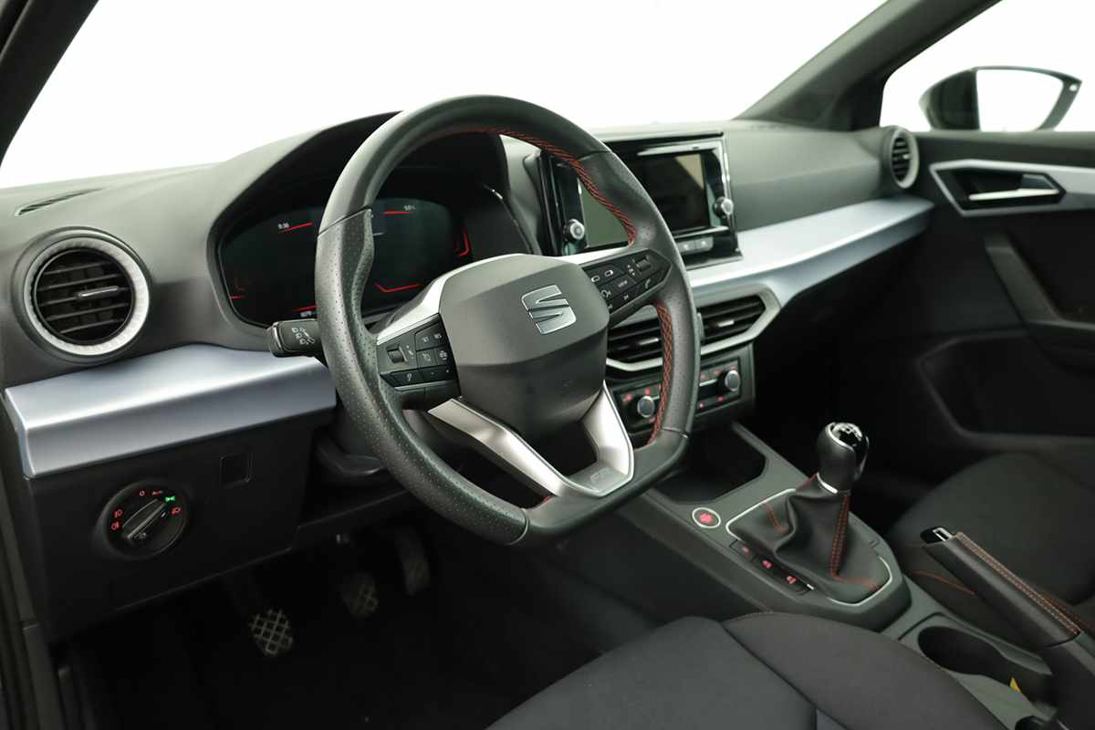 seat-ibiza-2025-gasolina-999cc