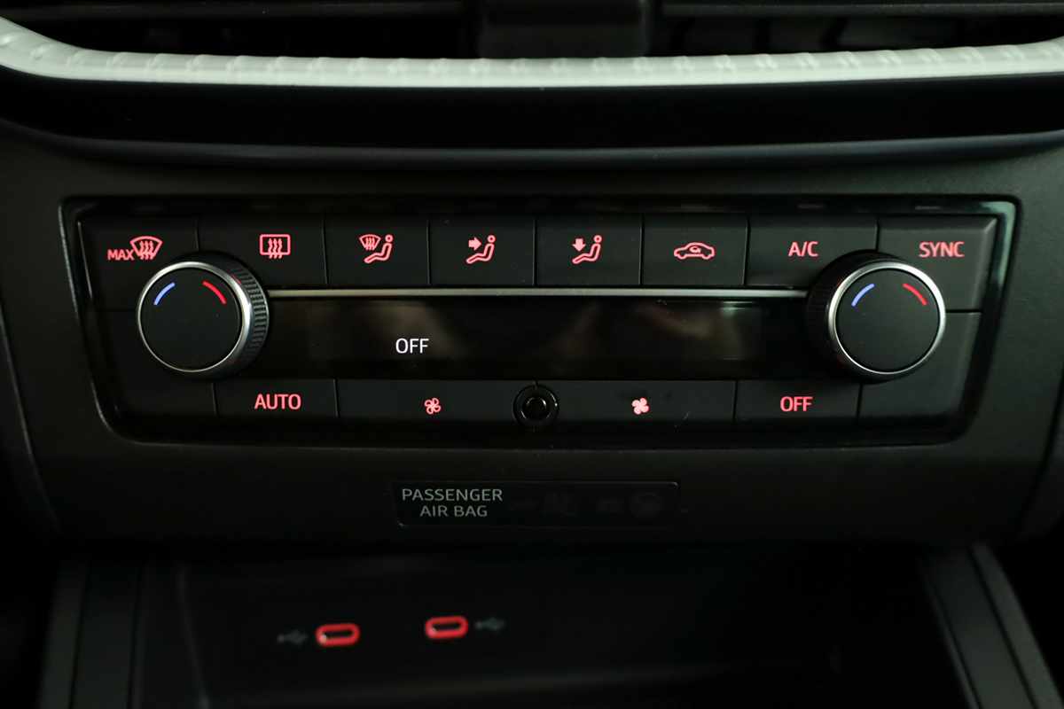 seat-ibiza-2025-gasolina-999cc