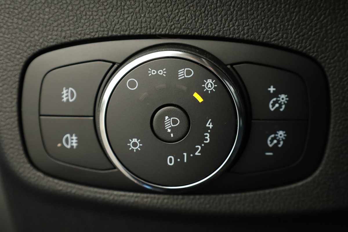 ford-focus-2024-gasolina-998cc