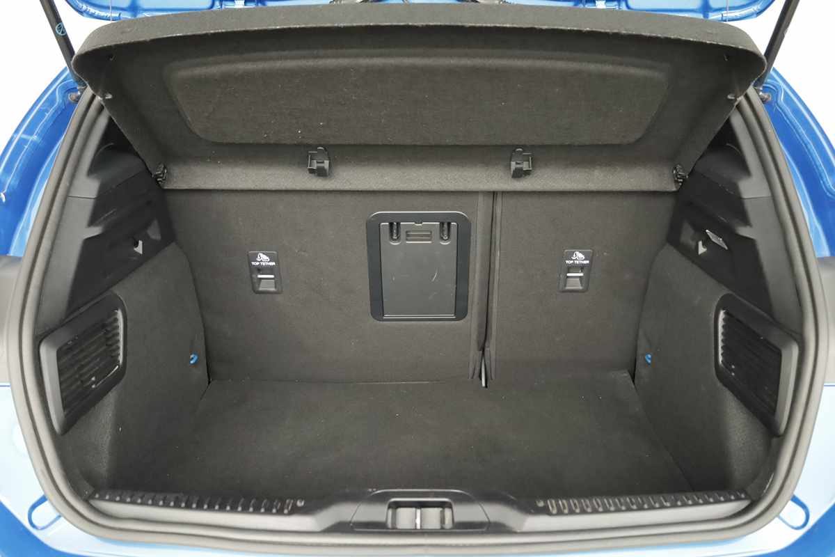 ford-focus-2024-gasolina-998cc