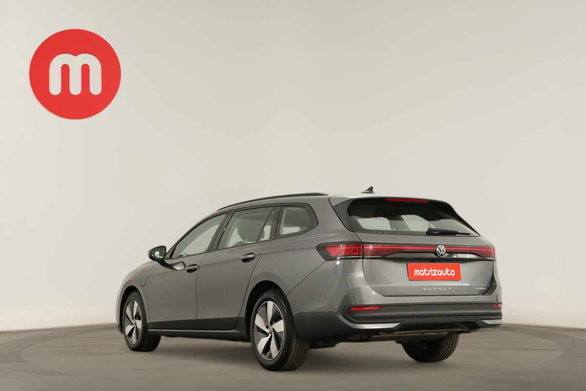 volkswagen-passat-variant-2025-hibrido-a-gasolina-1498cc
