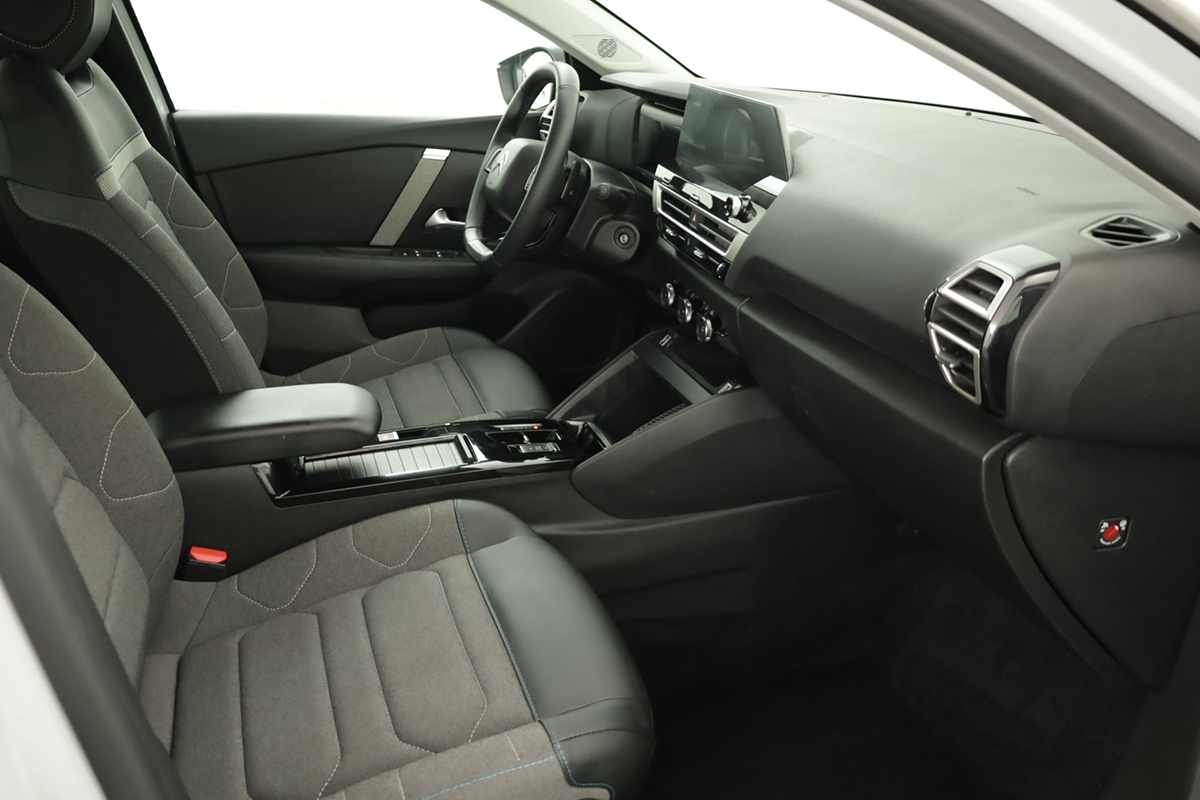 citroen-c4-2024-gasolina-1199cc