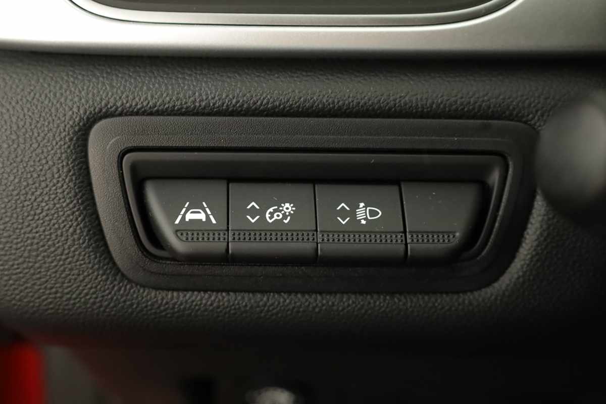 renault-captur-2024-gpl-999cc