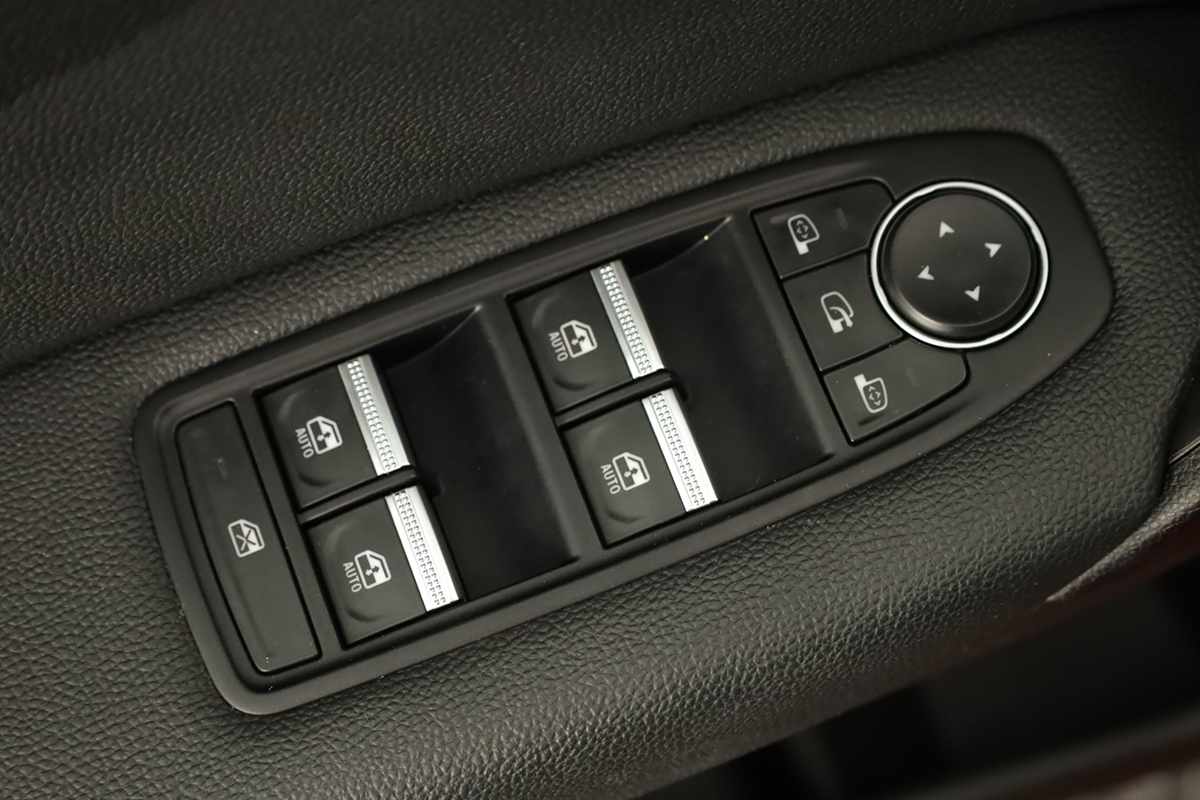 renault-captur-2024-gpl-999cc