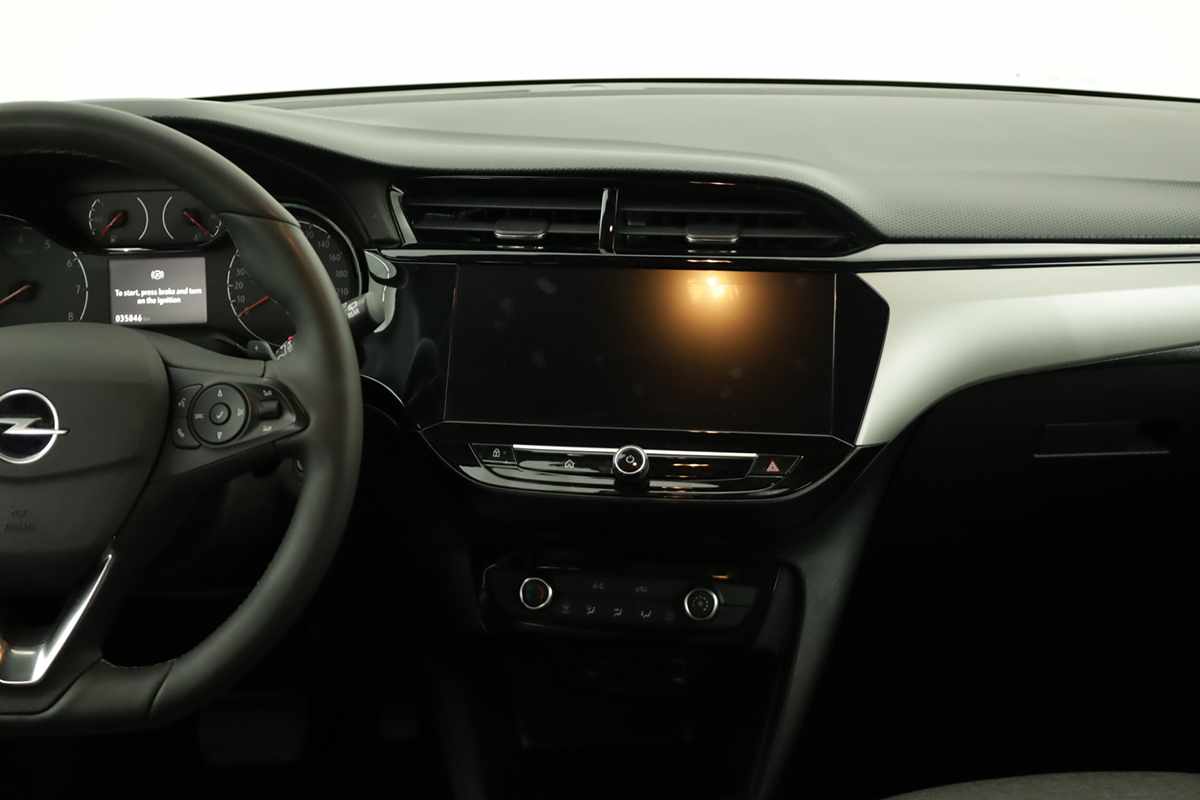opel-corsa-2025-gasolina-1199cc