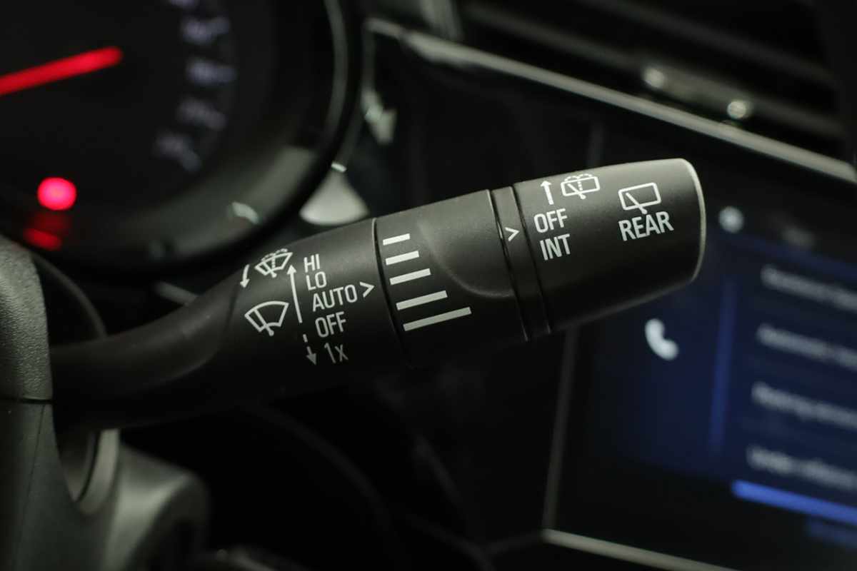 opel-corsa-2025-gasolina-1199cc