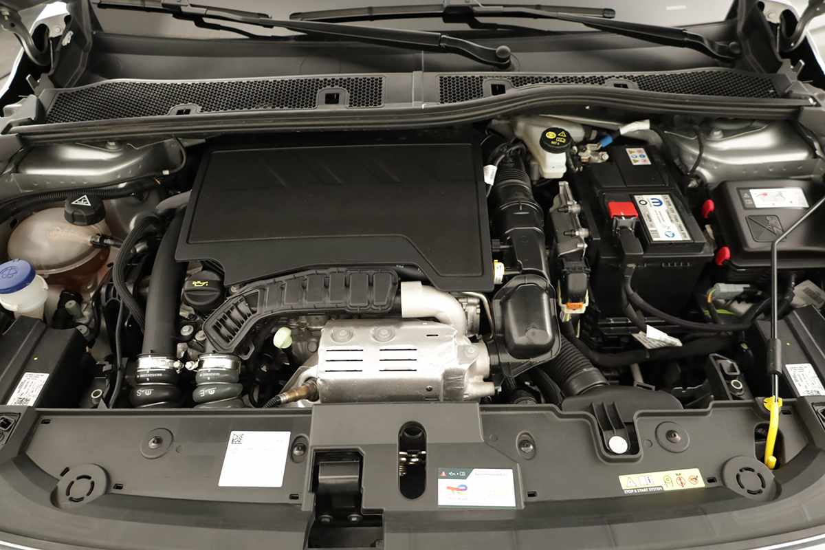 opel-corsa-2025-gasolina-1199cc