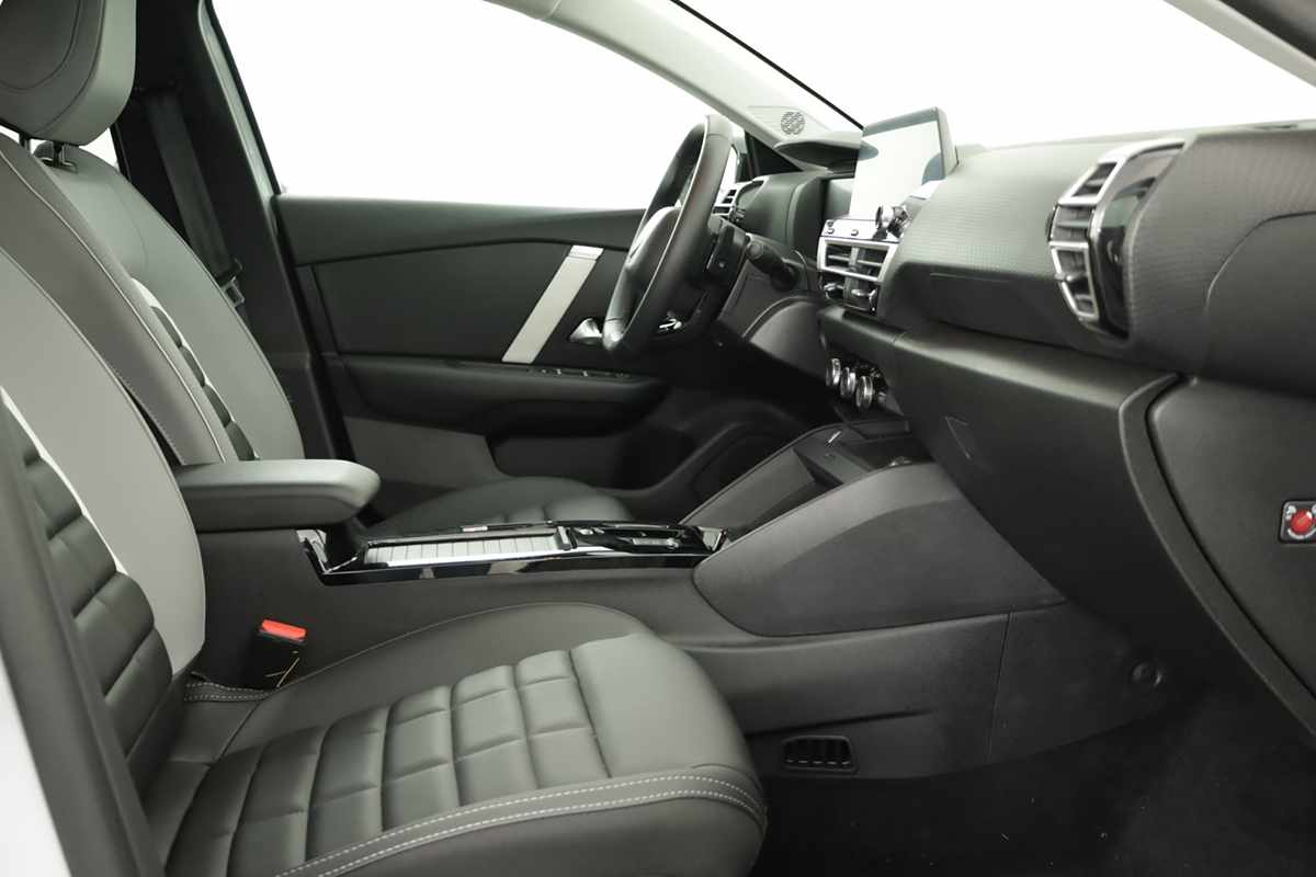 citroen-c4-2025-gasolina-1199cc