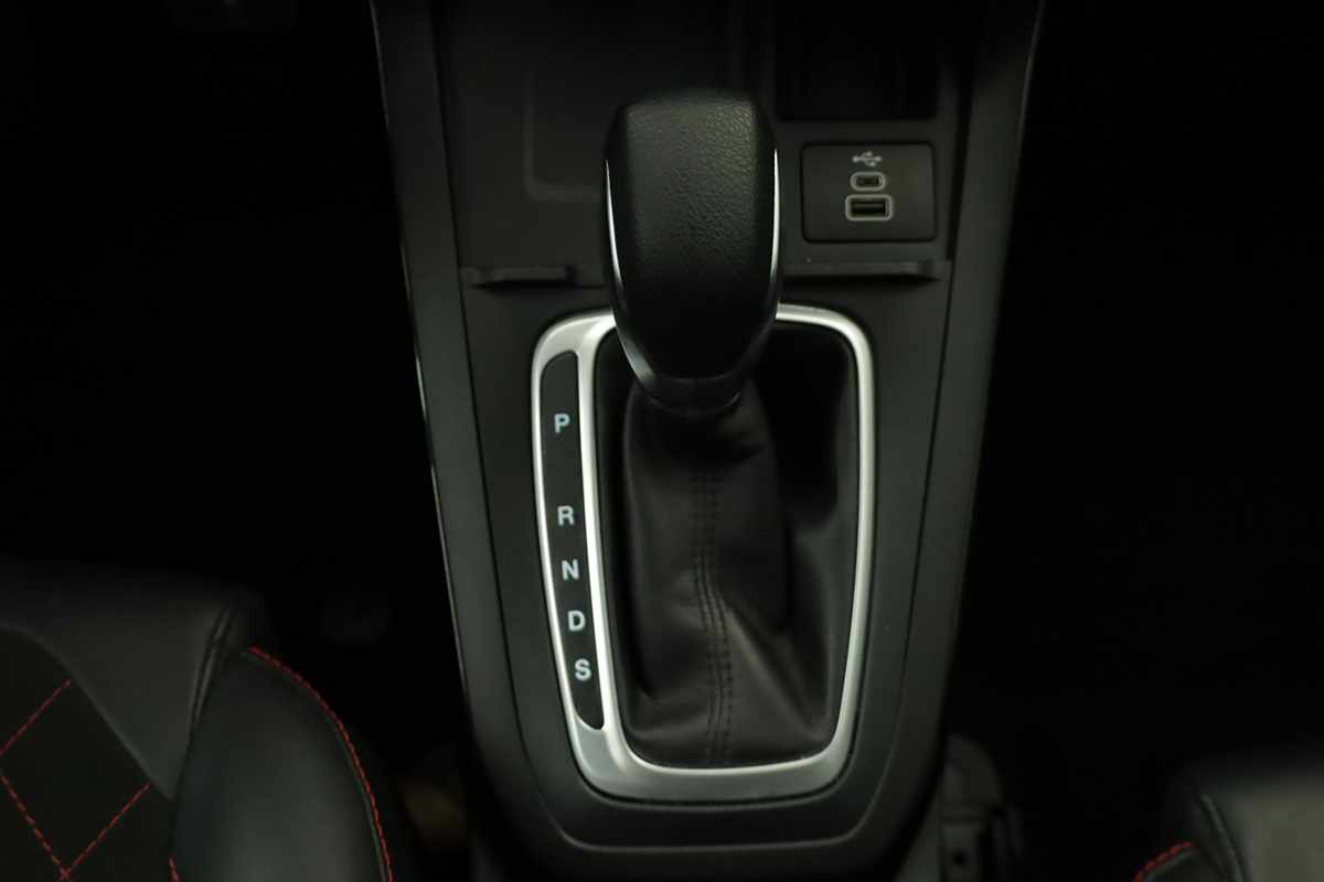 ford-puma-2025-gasolina-998cc