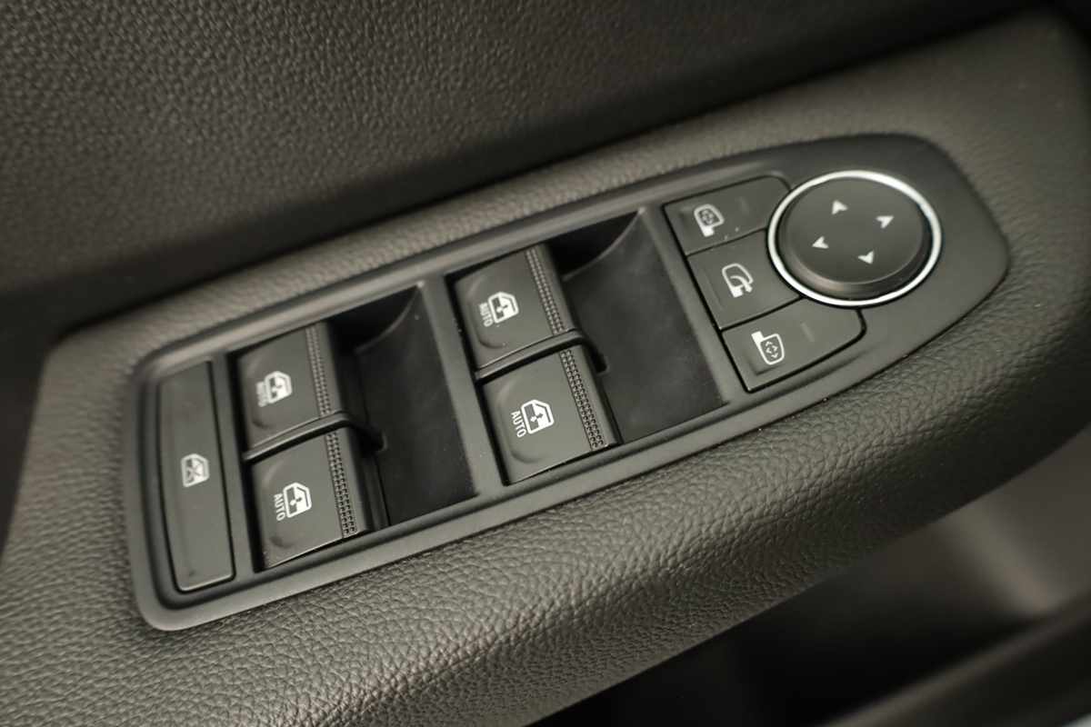 mitsubishi-colt-2025-gasolina-999cc