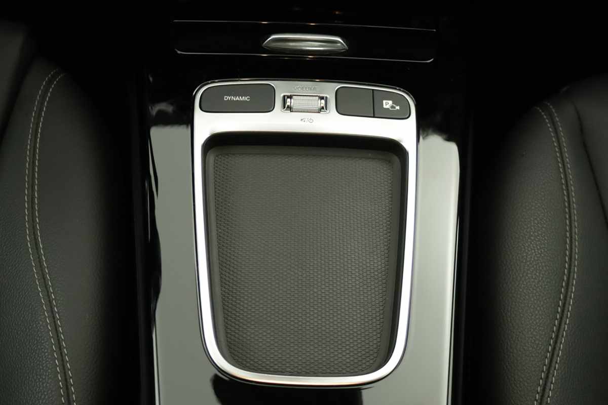 mercedes-benz-classe-a-2025-gasolina-1332cc