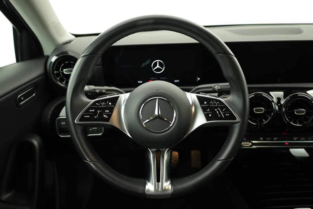 mercedes-benz-classe-a-2025-gasolina-1332cc