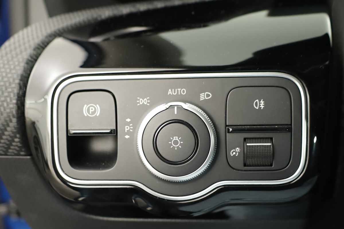 mercedes-benz-classe-a-2025-gasolina-1332cc
