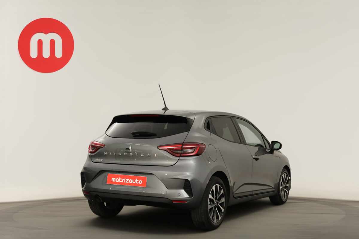 mitsubishi-colt-2024-gasolina-999cc