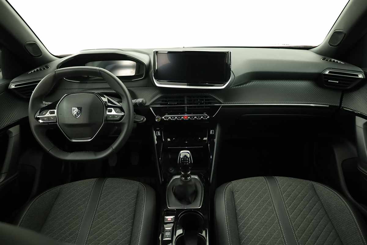 peugeot-2008-2024-gasolina-1199cc