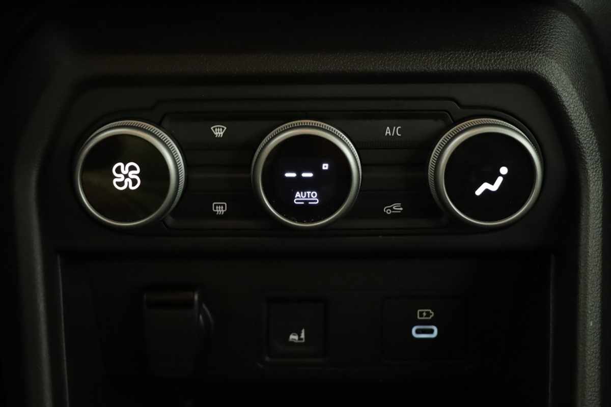 dacia-sandero-2024-gpl-999cc