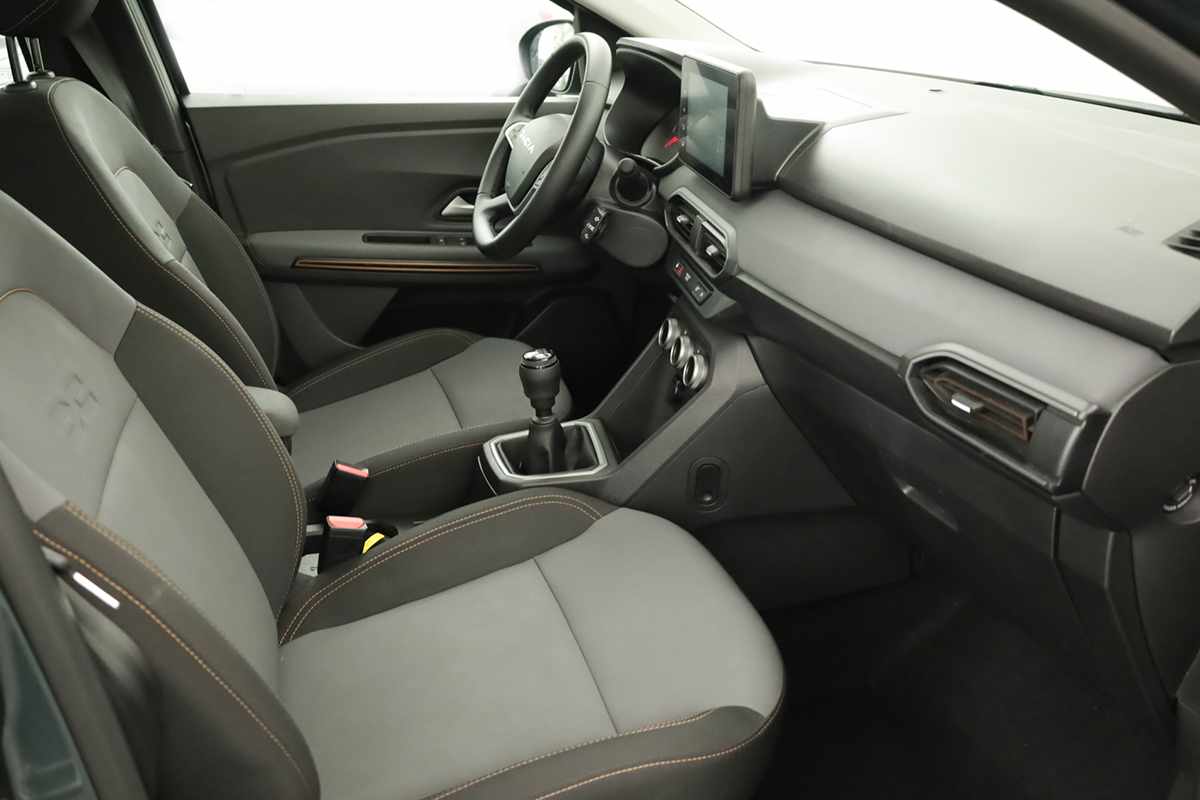 dacia-sandero-2024-gpl-999cc
